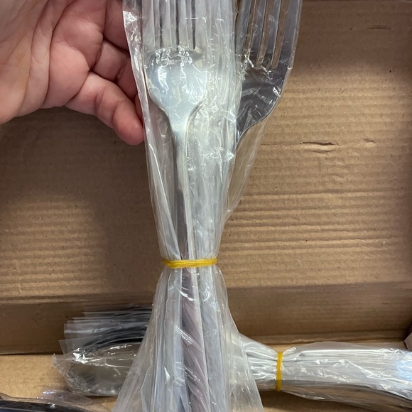 Stainless Steel and Black Handle Cutlery Set - Picture 9 of 12